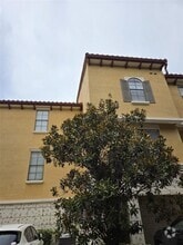 Building Photo - 6119 Metrowest Blvd