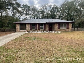 Building Photo - 914 Graymont Dr