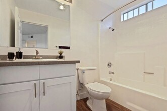 Interior Photo - The Canfield