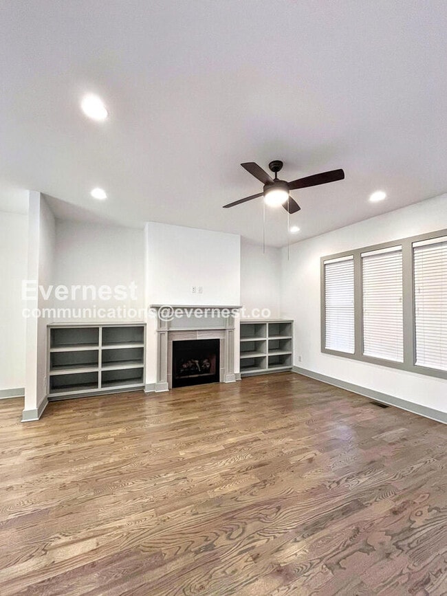 Building Photo - 915B Caruthers Ave