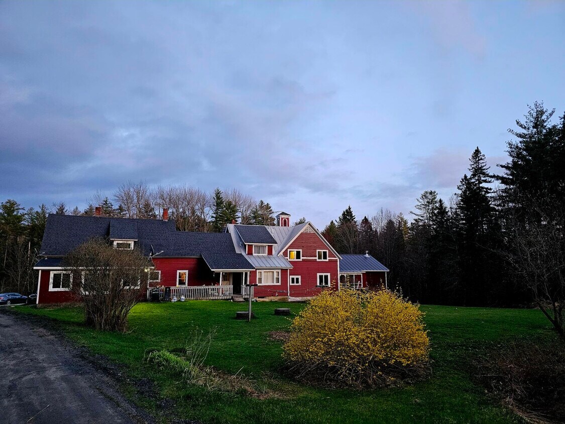 Foto del edificio - Vermont Farmhouse