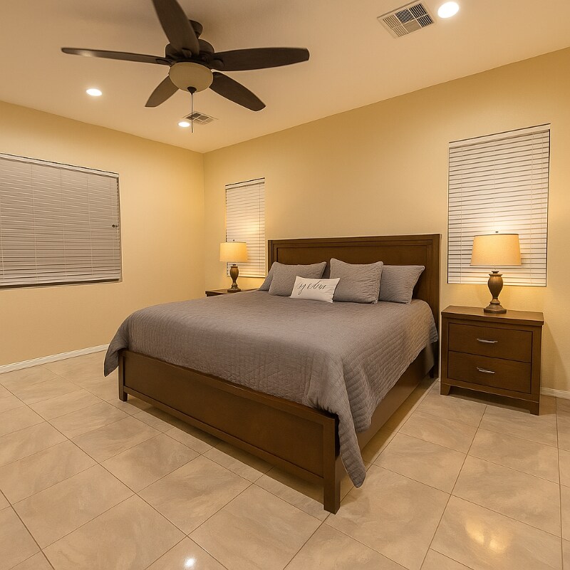 Foto principal - 8089 Villa Del Cielo St