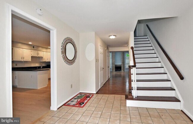 Foto del edificio - 10121 Crestberry Pl