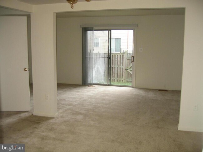 Foto del edificio - 14827 Belle Ami Dr