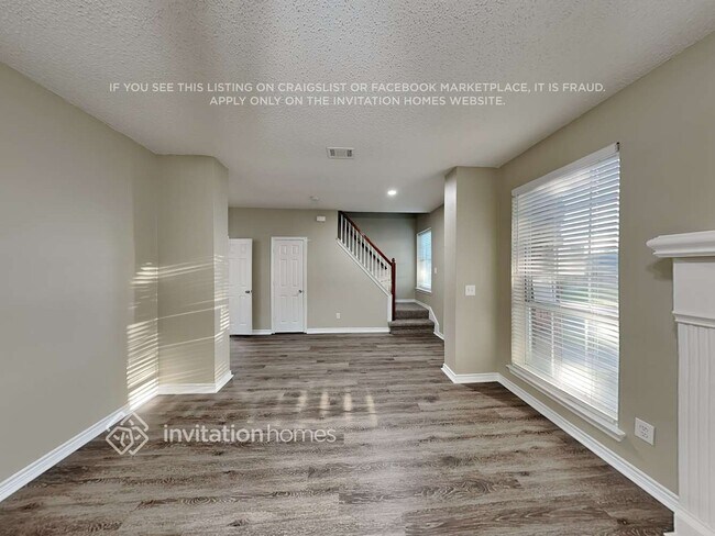 Building Photo - 8200 Bay St