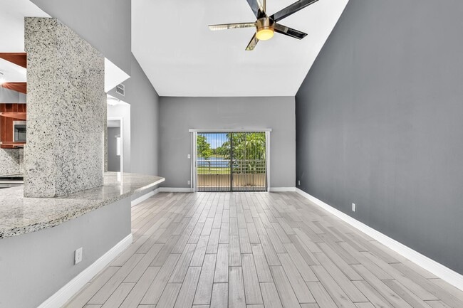 Building Photo - 3465 NW 44th St