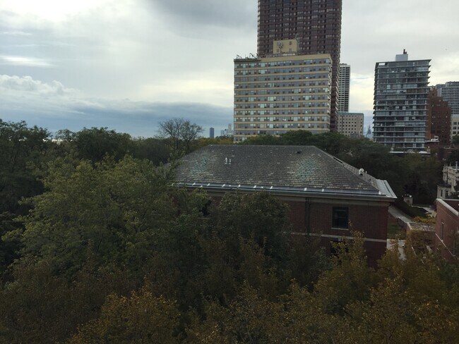 Foto del edificio - 3100 N Lake Shore Dr