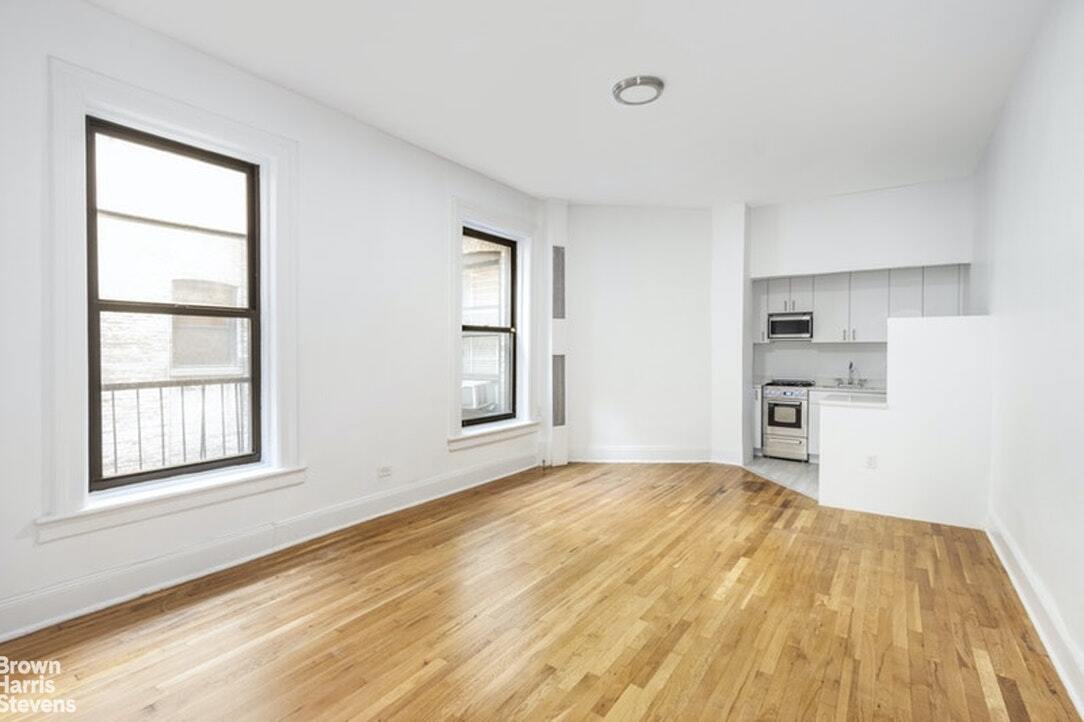 Foto principal - 60 W 76th St