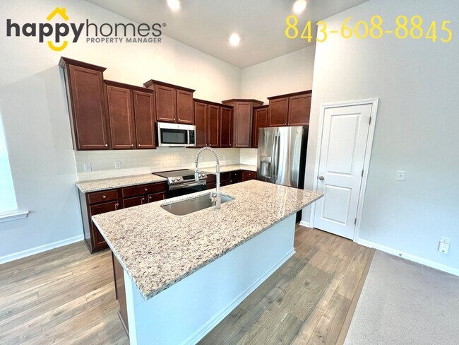 Building Photo - 3x2 home in Saint John's Lake one of John'...