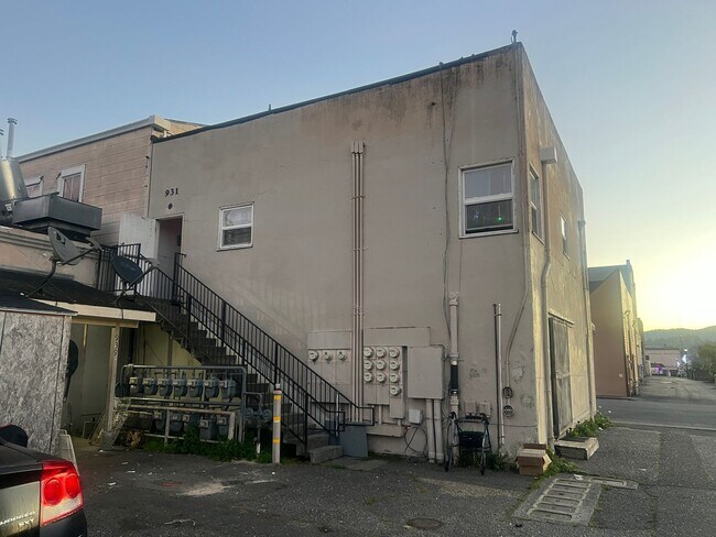 Foto del edificio - 931Del