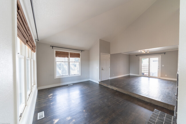 Building Photo - 2299 S Yosemite Cir