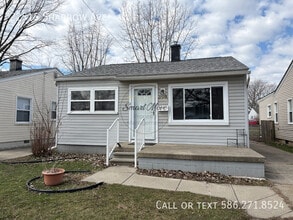 Building Photo - 22515 Sharrow Ave