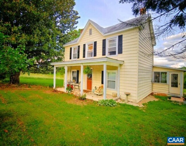 Building Photo - 8233 Batesville Rd