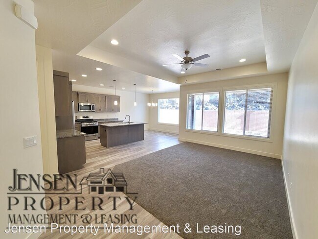 Building Photo - 3 br, 2 bath House - 1516 West 460 North