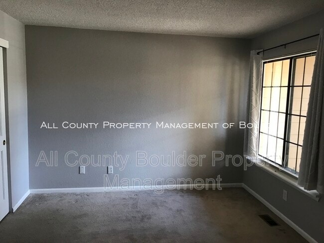Building Photo - 5950 Gunbarrel Ave