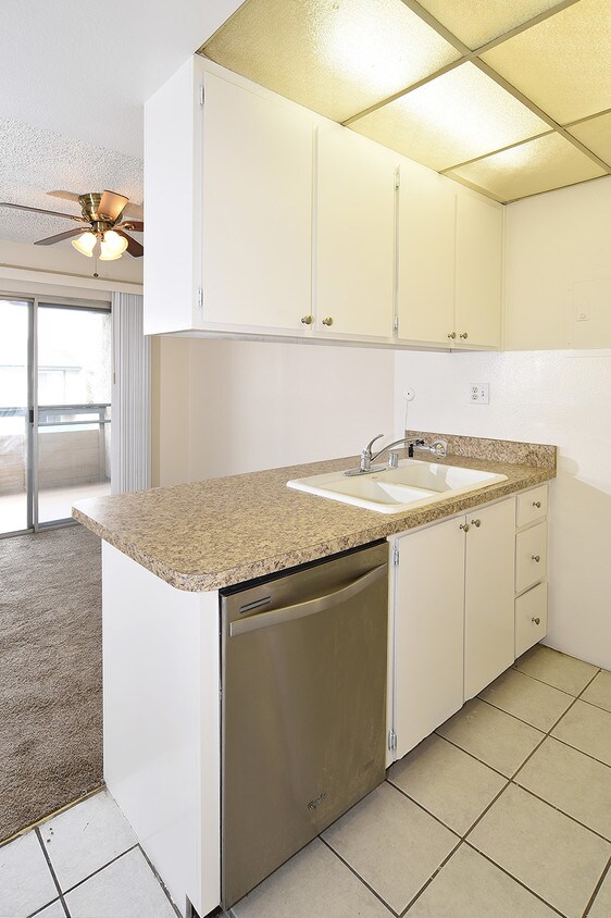 2255 Cahuilla St, Colton, CA 92324 Condo for Rent in Colton, CA