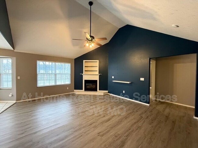 Building Photo - 814 Fox Creek Rd