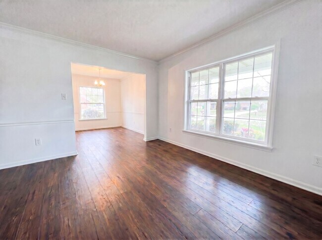 Building Photo - For Lease – Charming Brick Home in Historic Neighborhood