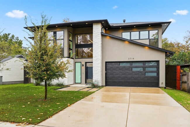 Building Photo - 3714 Highgrove Dr