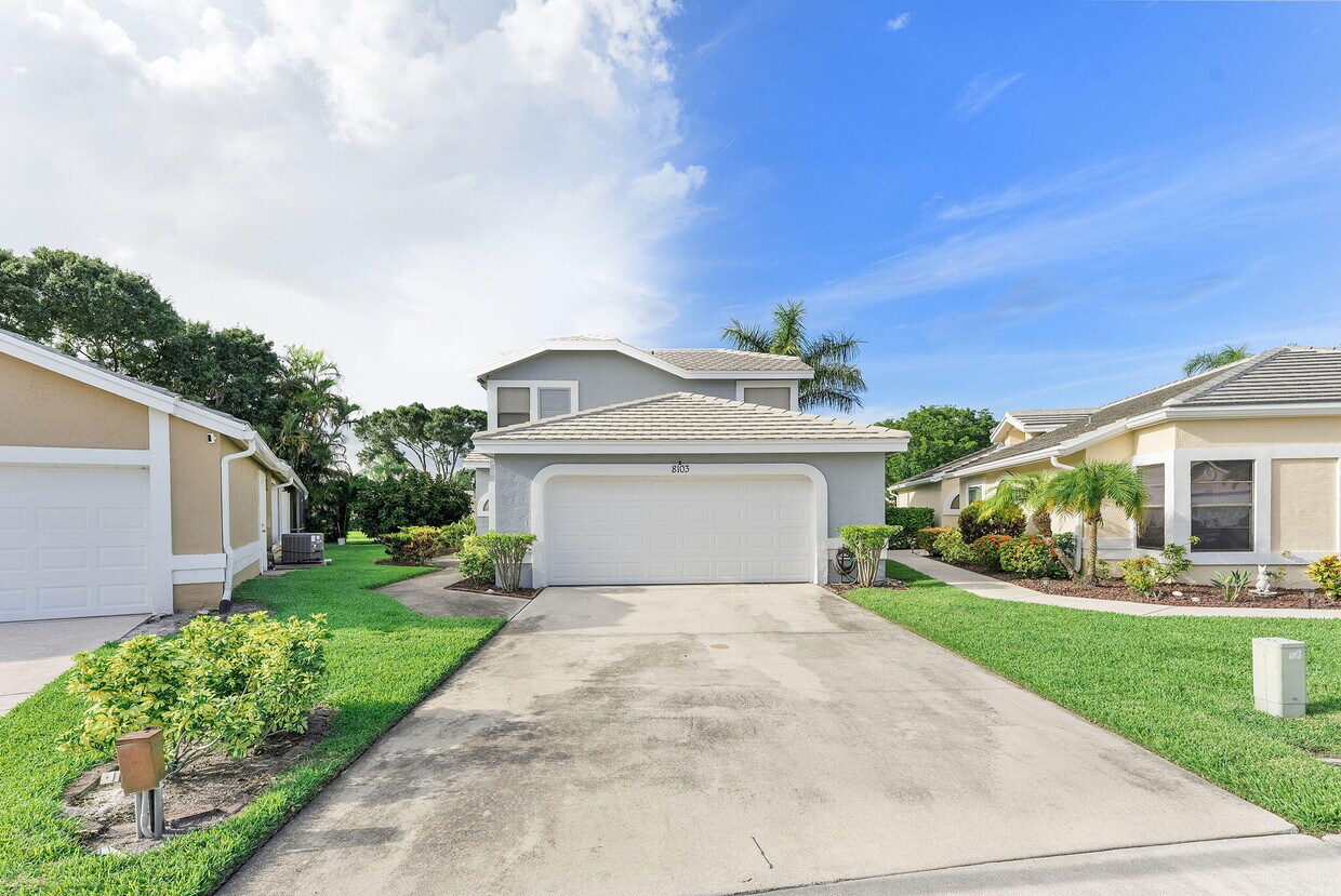 Foto principal - 8103 Covington Ct
