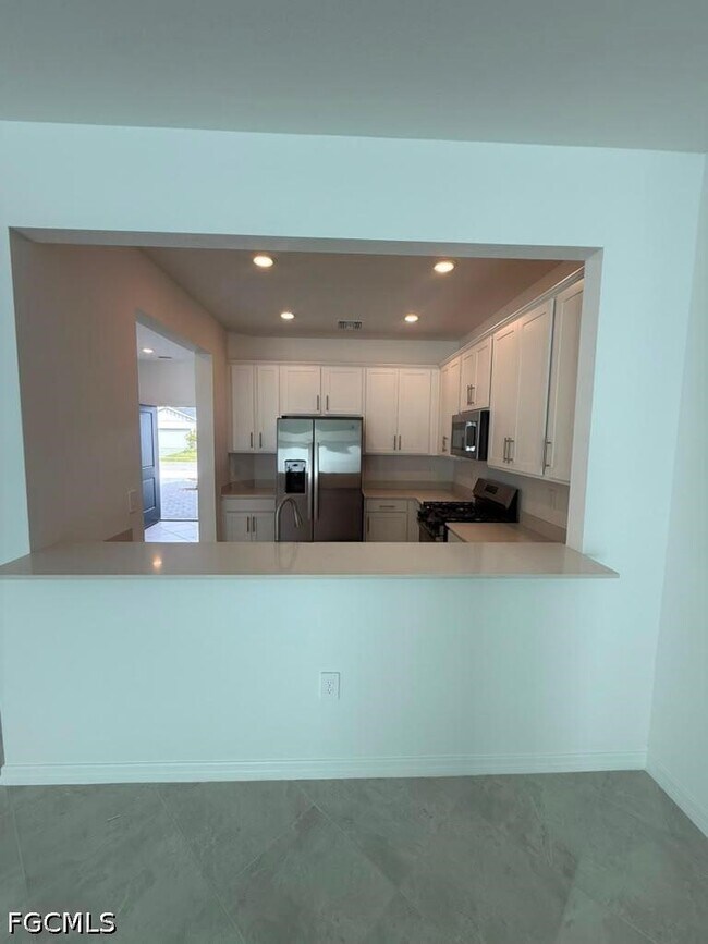 Building Photo - 14804 Bluewater Rd