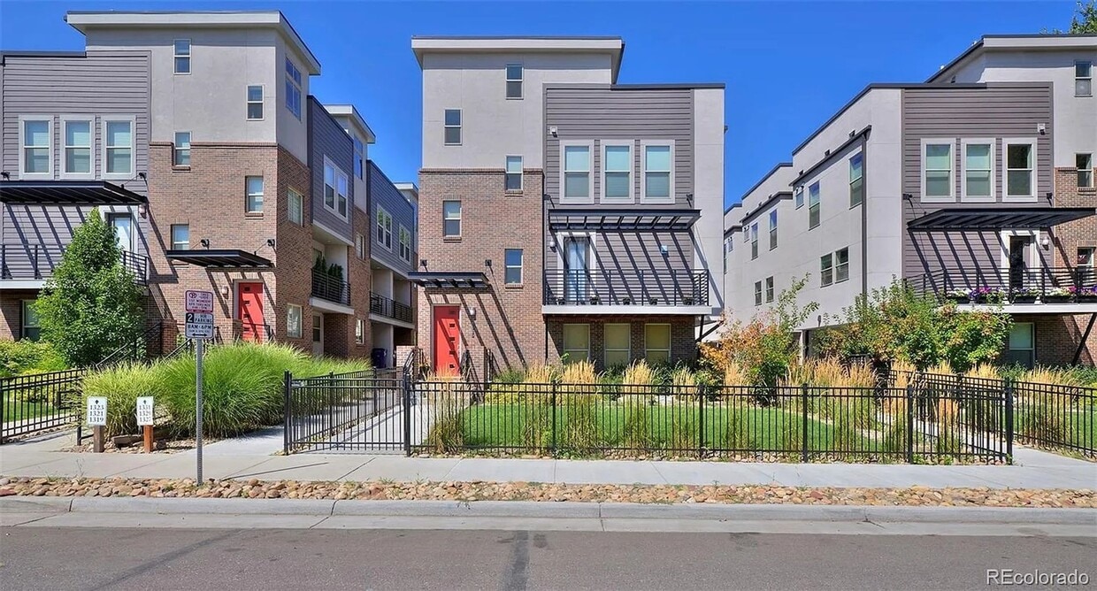 Foto principal - 1315 Jackson St