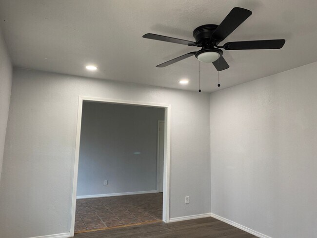 Foto del edificio - 3 Bedroom 1 Bath Home