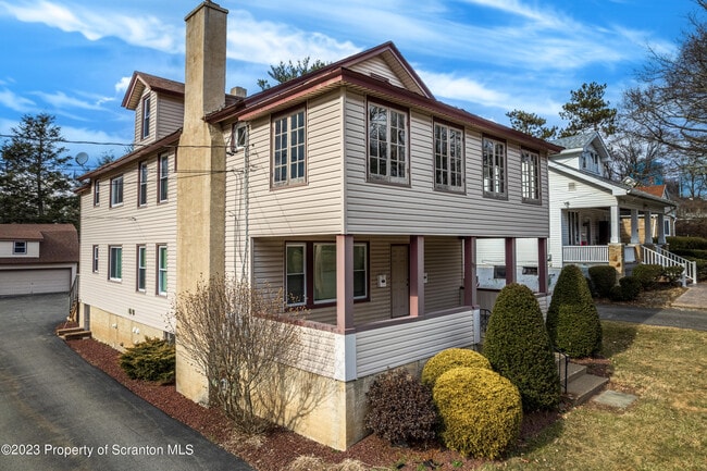 Building Photo - 517 Highland Ave