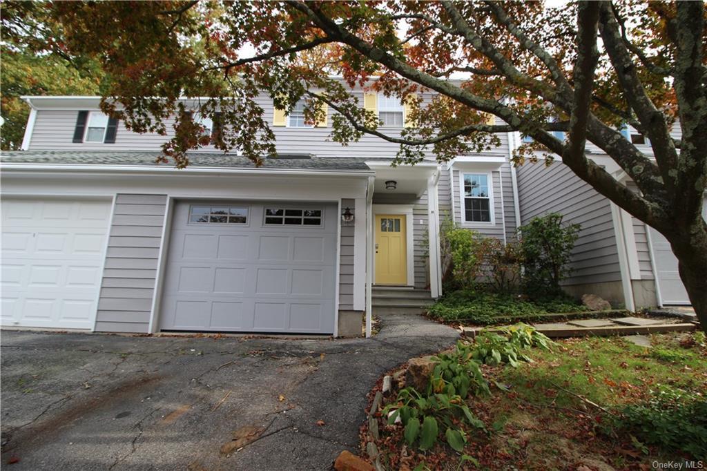 Primary Photo - 12 Boulder Ln