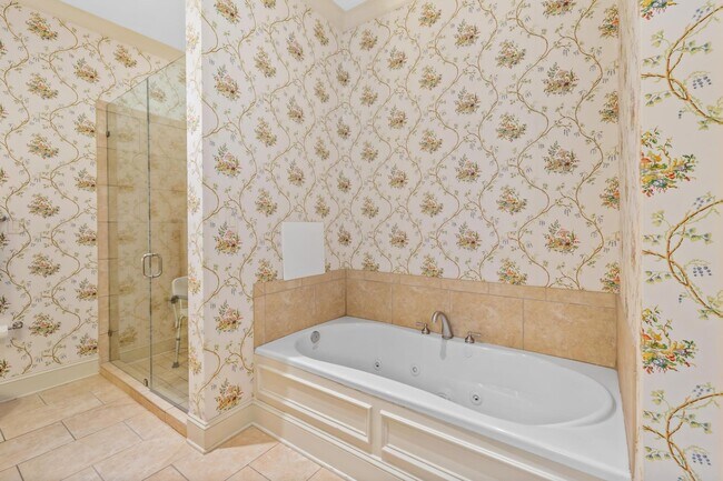 Foto del edificio - 459 Fenton Pl