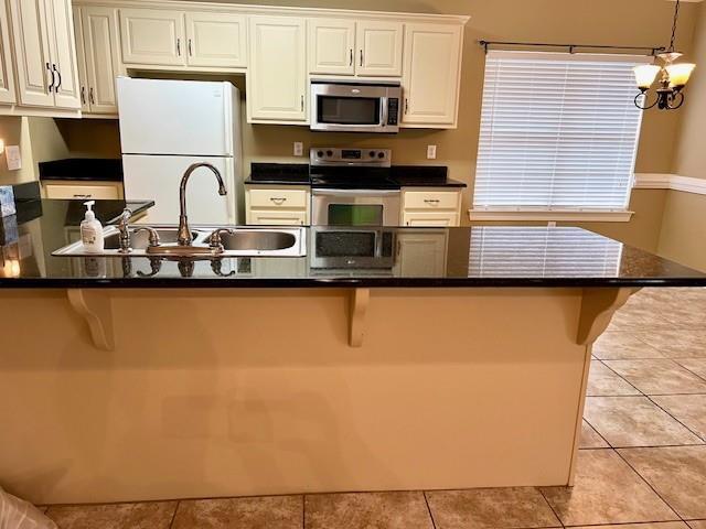 Foto del edificio - 5544 Fairfield Pl