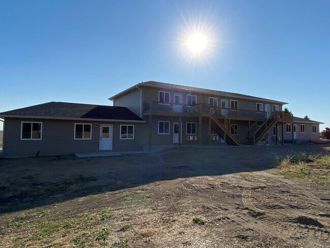 Building Photo - Eastside Townhomes