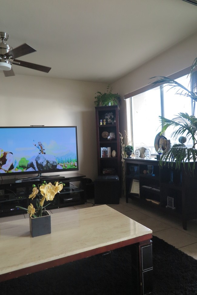 Building Photo - 1684 Ala Moana Blvd