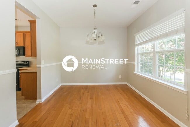 Foto del edificio - 4 Bedroom Pet-Friendly Home in Huntersvill...