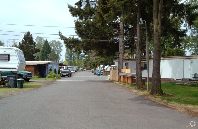 Foto del edificio - Cottonwood Mobile Home Park