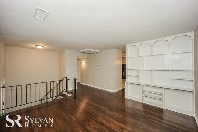 Foto del edificio - Gracious 4BR 2BA Plantation Style Home.