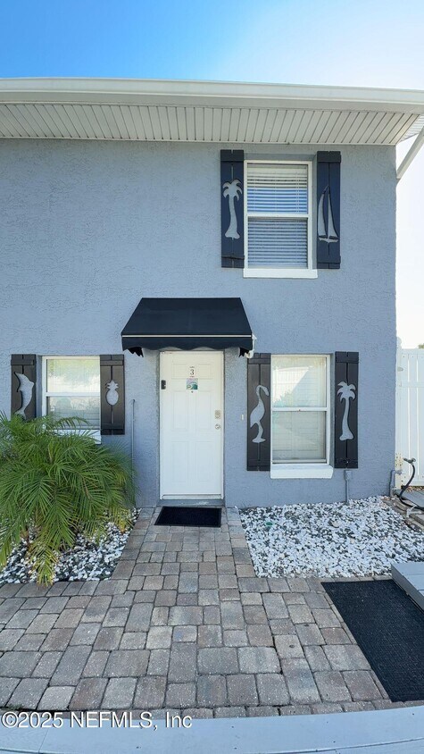 Foto principal - 108 S 5th St