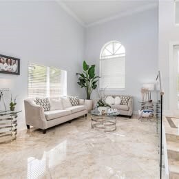 Building Photo - 14755 SW 123rd Ave