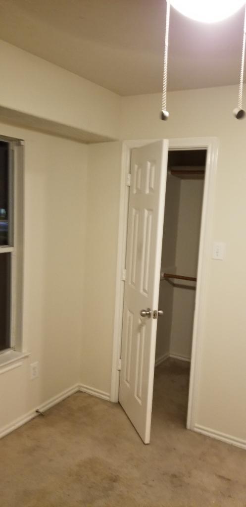 Building Photo - 13015 Peppergate Ln