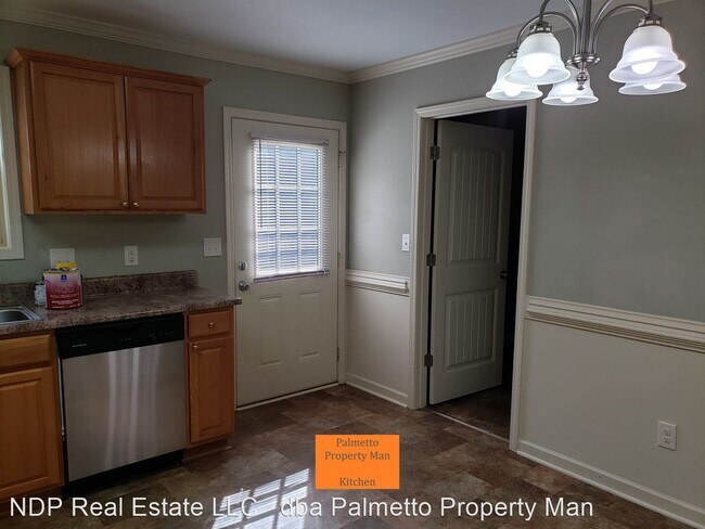 Building Photo - 3 br, 2 bath House - 1038 Slow Creek Ct.