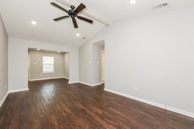 Foto del edificio - 808 Quinette Dr