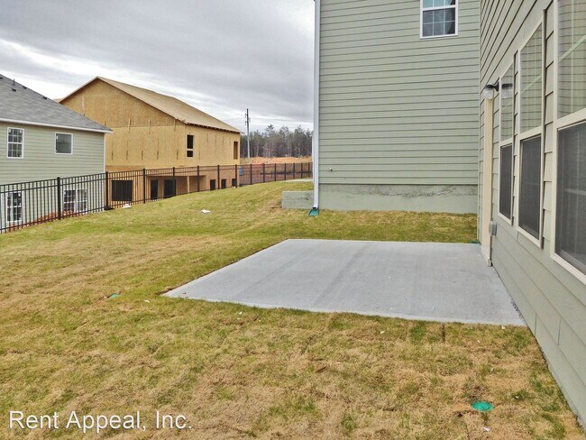 Foto del edificio - 3 br, 2.5 bath House - 61 Howard Ave