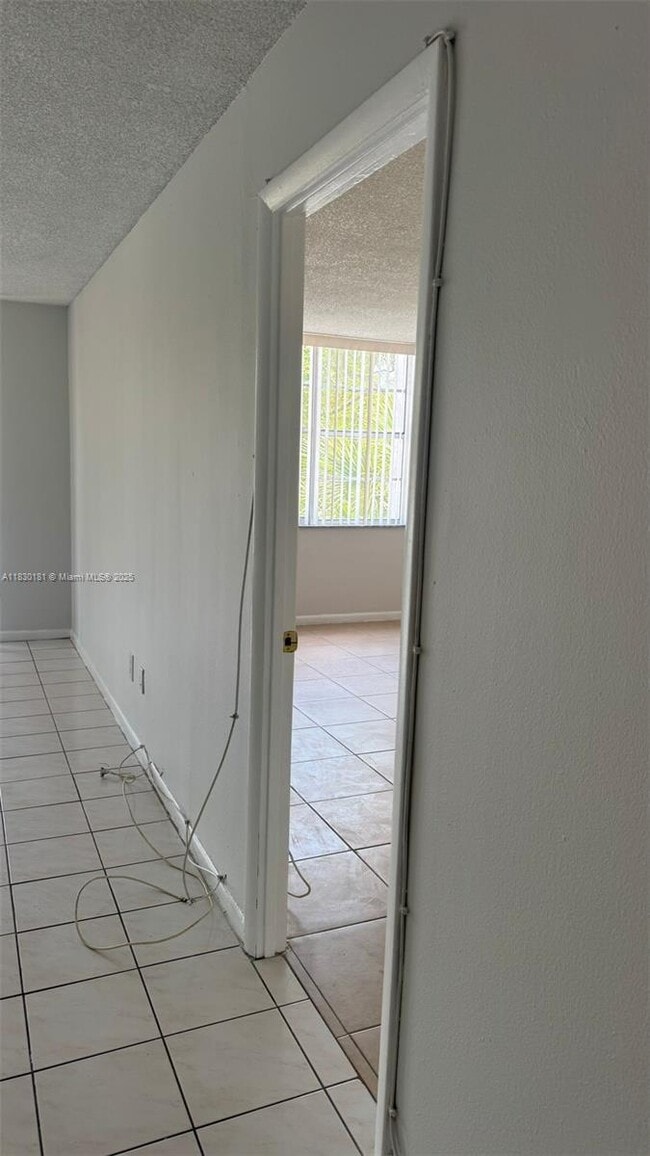 Building Photo - 484 NW 165th St