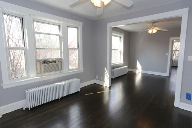 Foto del edificio - 3221 N Leavitt St