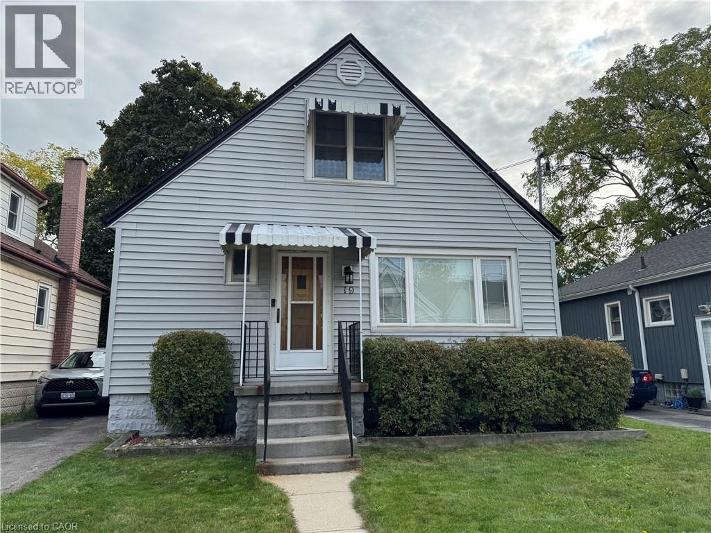 Primary Photo - 19 E 27th St