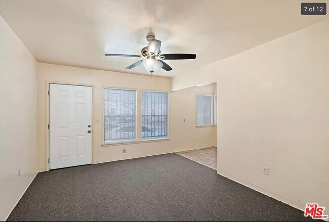 Foto del edificio - 8756 Wadsworth Ave