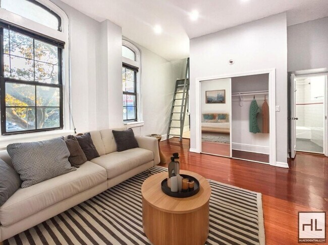 Foto del edificio - Washington Avenue #2M