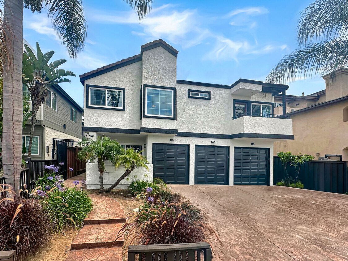 Foto principal - Beautiful 2BD/2BA Condo in North Park W/ C...