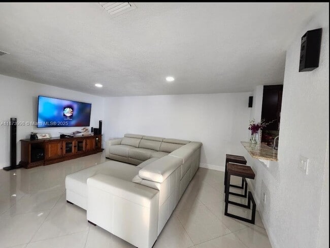 Foto del edificio - 13573 SW 39th Ln