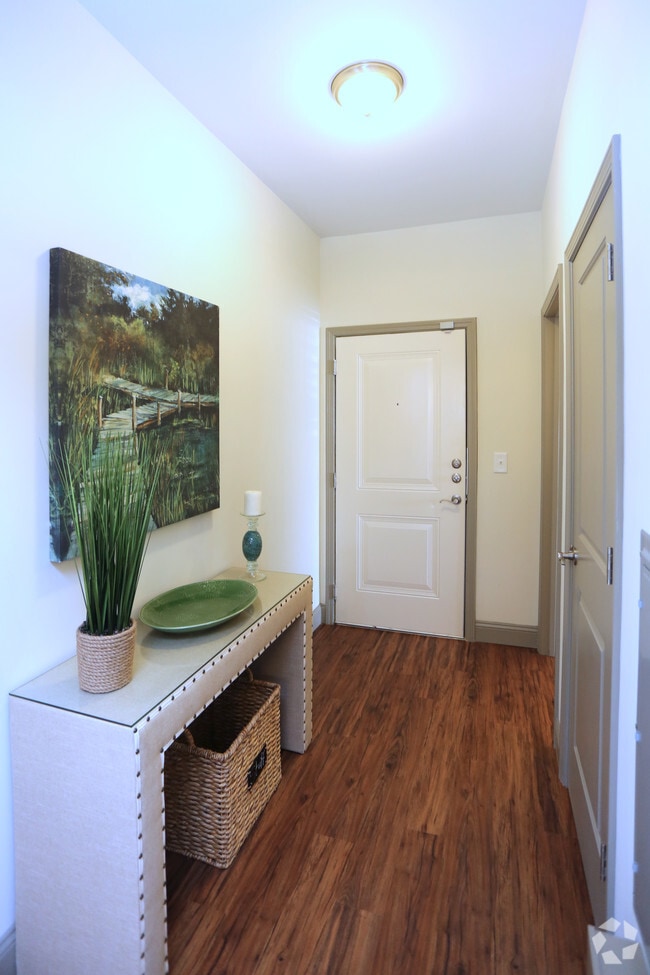 Beautiful foyer entryways - Watercourse